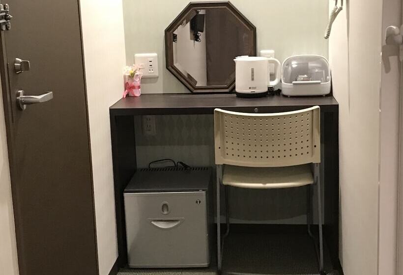 בית מלון כפרי Famitic Nikko Station