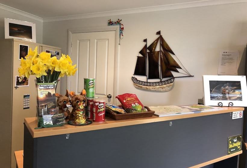 Отель Southern Anchorage Retreat