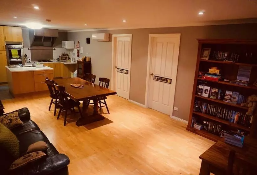 Hotelli Southern Anchorage Retreat