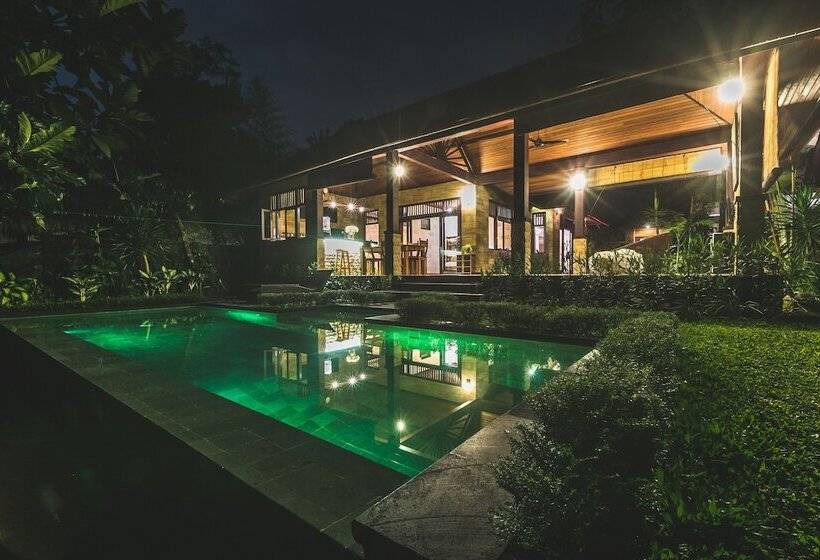 Luxury A Priori Ubud