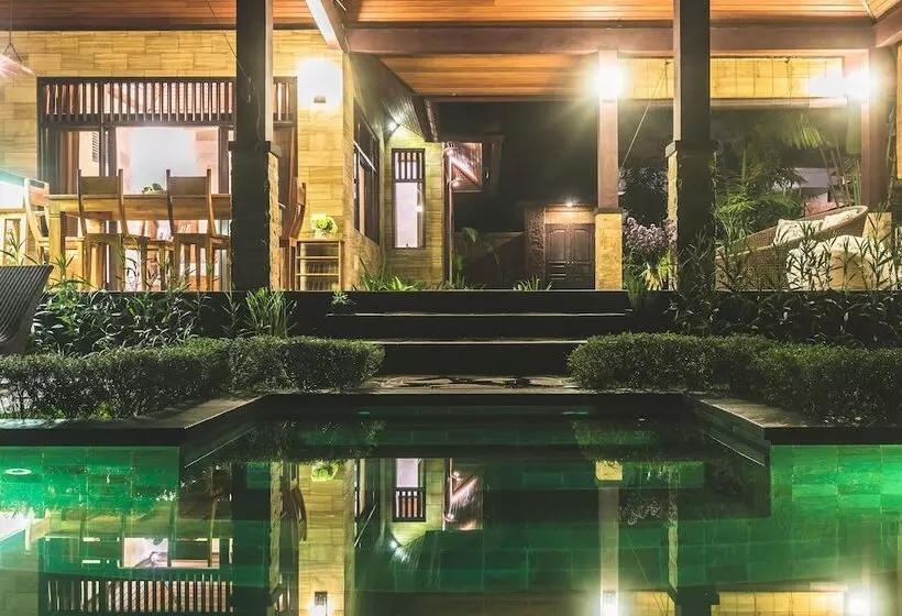 Luxury A Priori Ubud