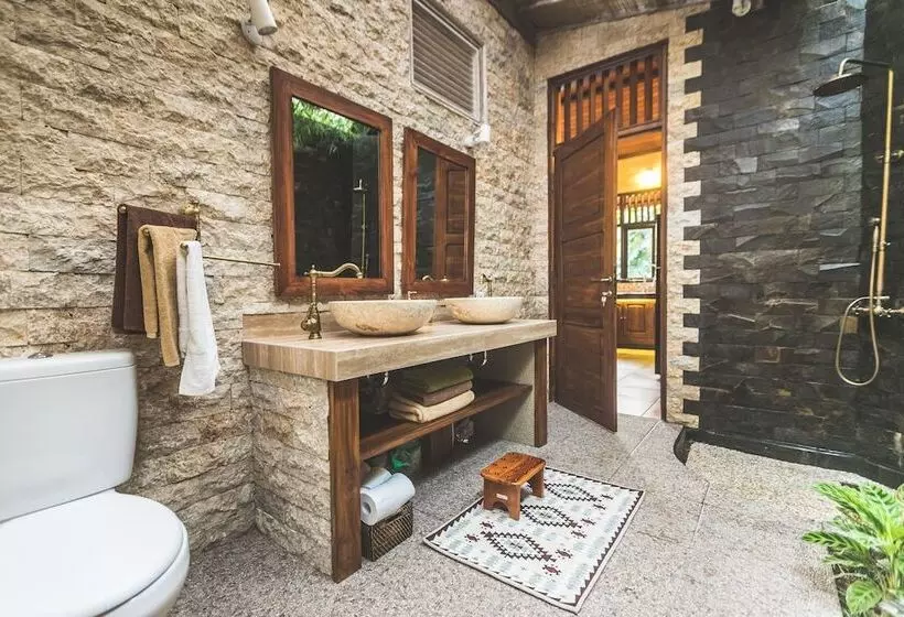 Luxury A Priori Ubud