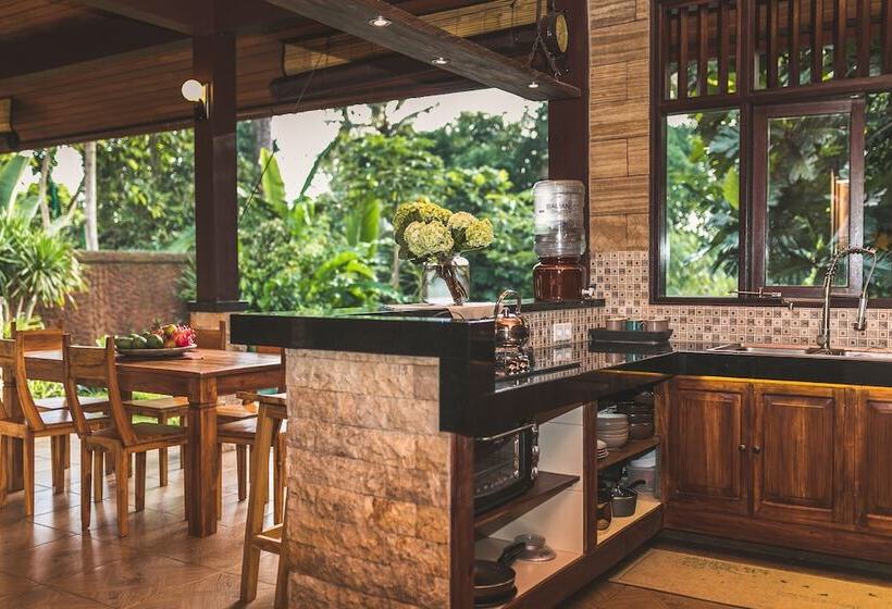 Luxury A Priori Ubud