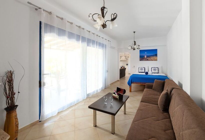 Maripaul Family Villa