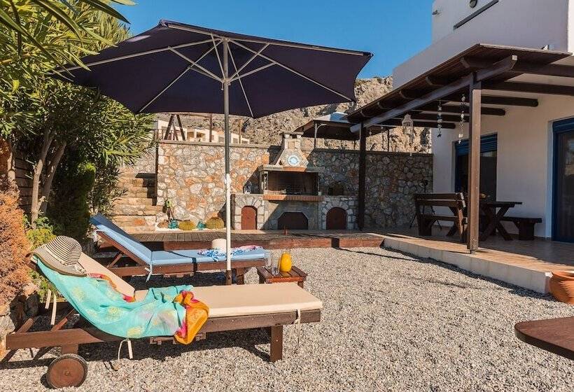 Maripaul Family Villa