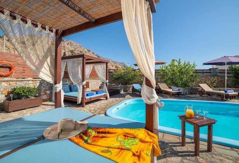 Maripaul Family Villa