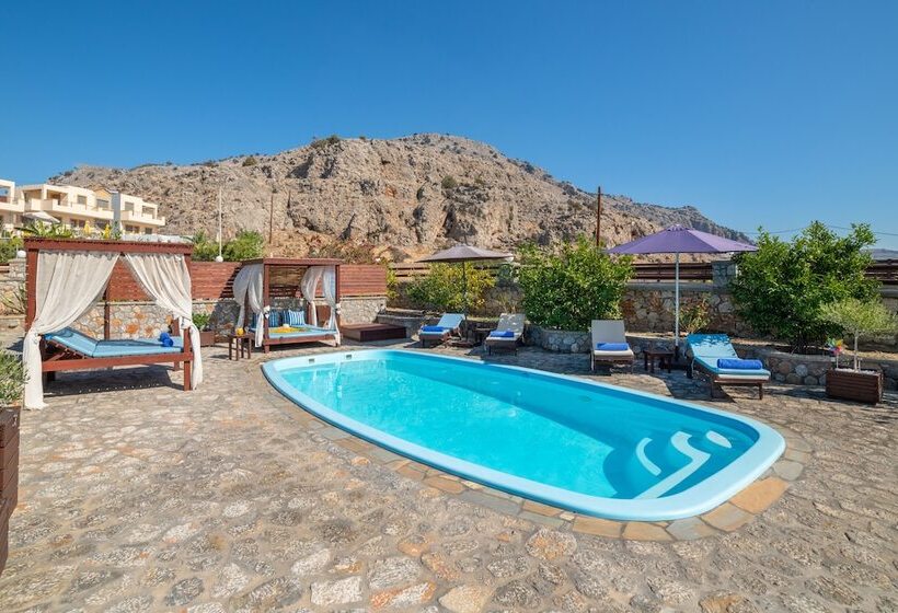 Maripaul Family Villa