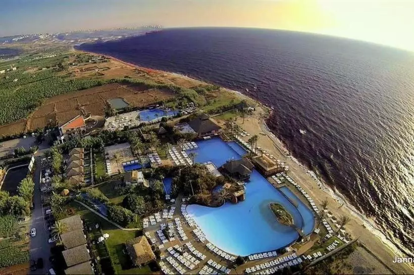 استراحتگاه Janna Sur Mer