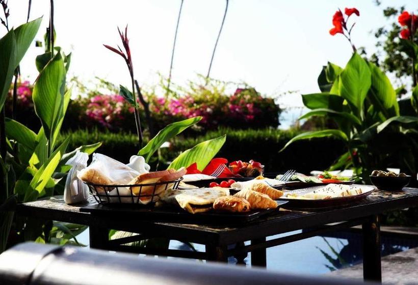 استراحتگاه Janna Sur Mer