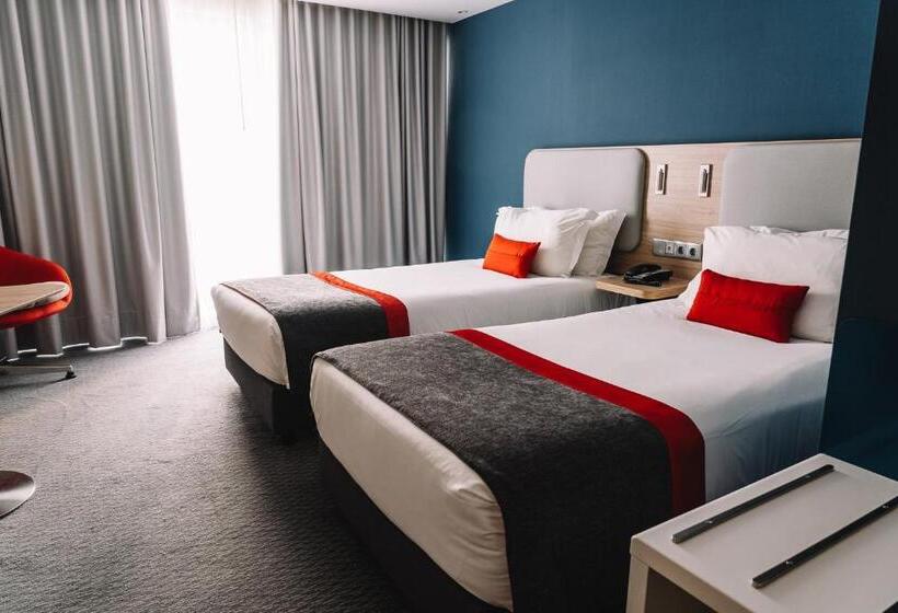ホテル Holiday Inn Express Porto City Centre, An Ihg