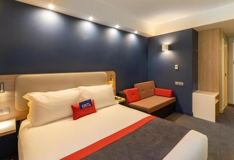 ホテル Holiday Inn Express Porto City Centre, An Ihg
