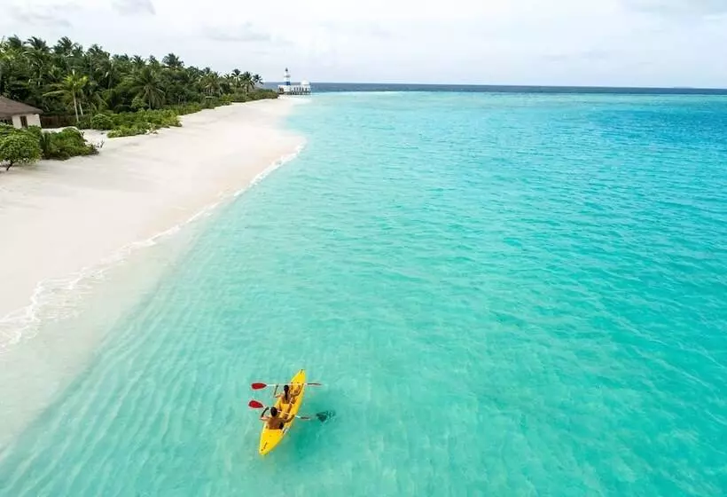 Hotelli Intercontinental Maldives Maamunagau Resort With Club Benefits  Ihg