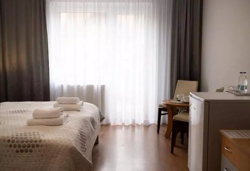 Pensjonat Przy Deptaku W Centrum Polanicy Zdrój