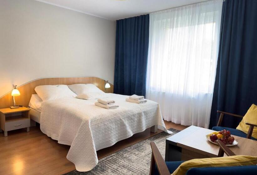 Pensjonat Przy Deptaku W Centrum Polanicy Zdrój