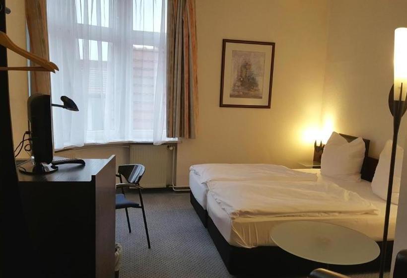 Sweet Dream Hostel & Pension  Self Checkin