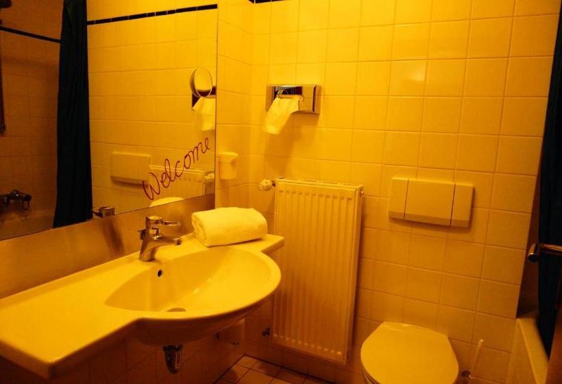 Sweet Dream Hostel & Pension  Self Checkin