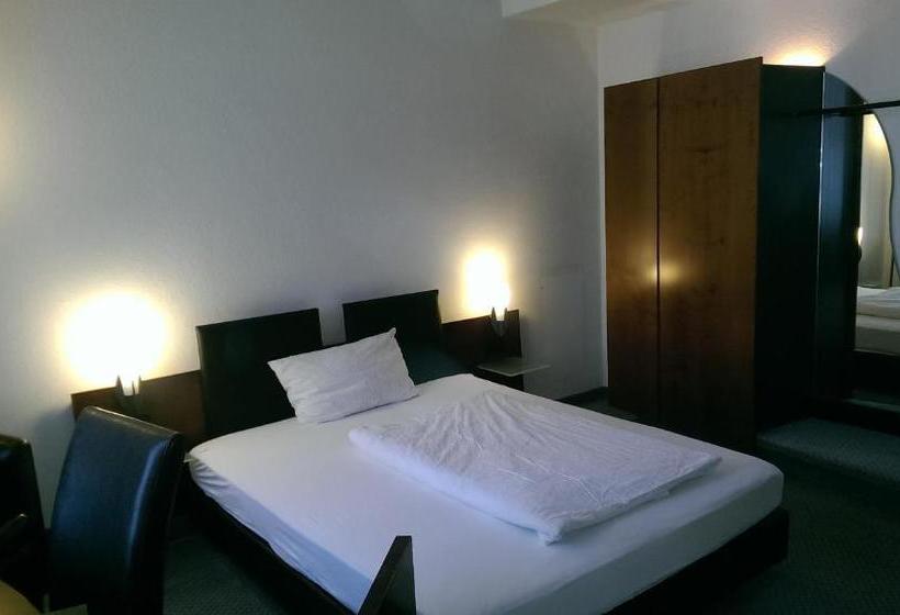 Sweet Dream Hostel & Pension  Self Checkin