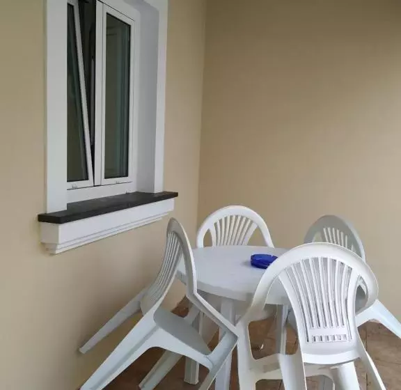 Costa & Isaias Apartamentos