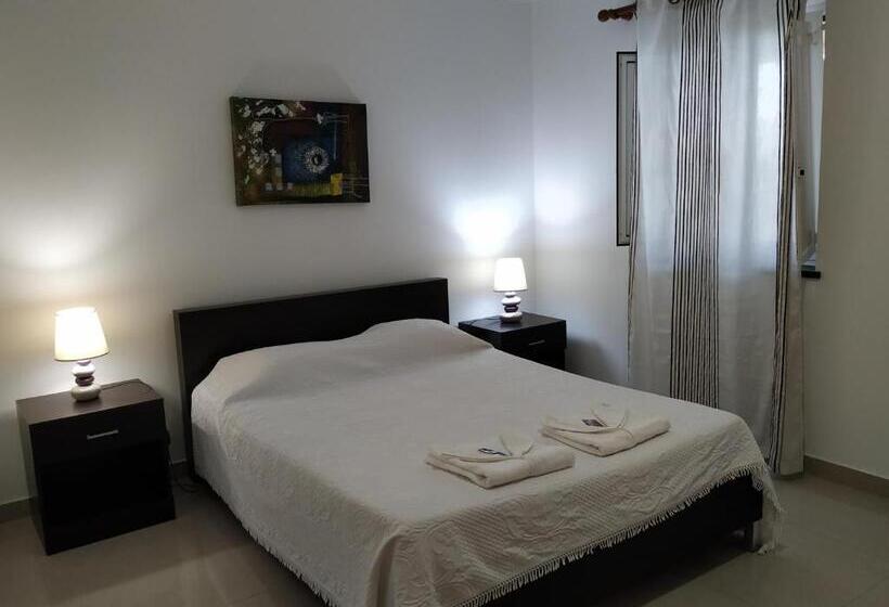 Costa & Isaias Apartamentos