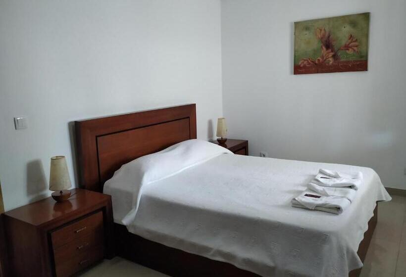 Costa & Isaias Apartamentos