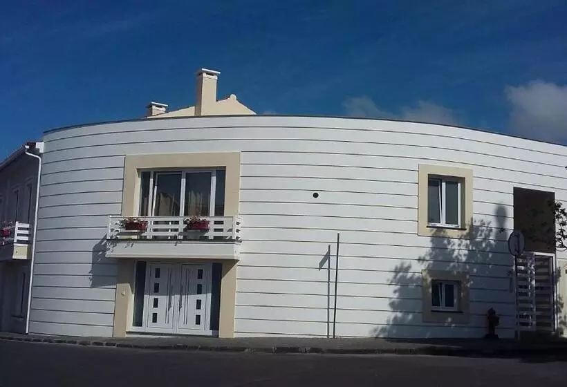 Costa & Isaias Apartamentos