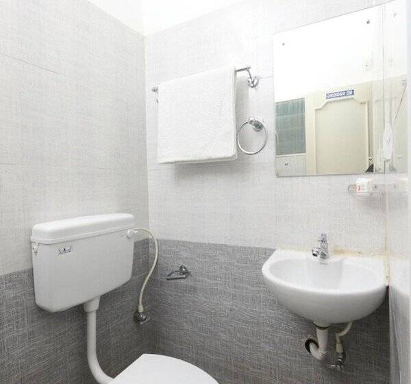 בית מלון כפרי Rose Flower Nest By Oyo Rooms