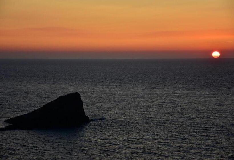민박 La Fontaine De Resnel