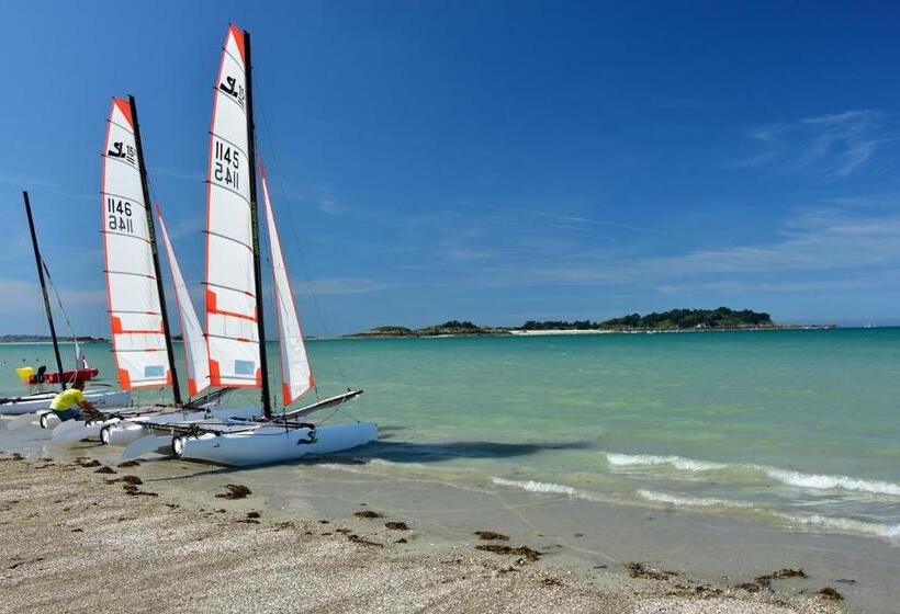 민박 La Fontaine De Resnel