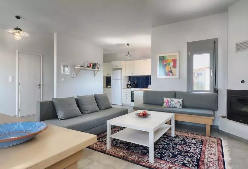 Hotelli Aegina Bed & Culture   B&b