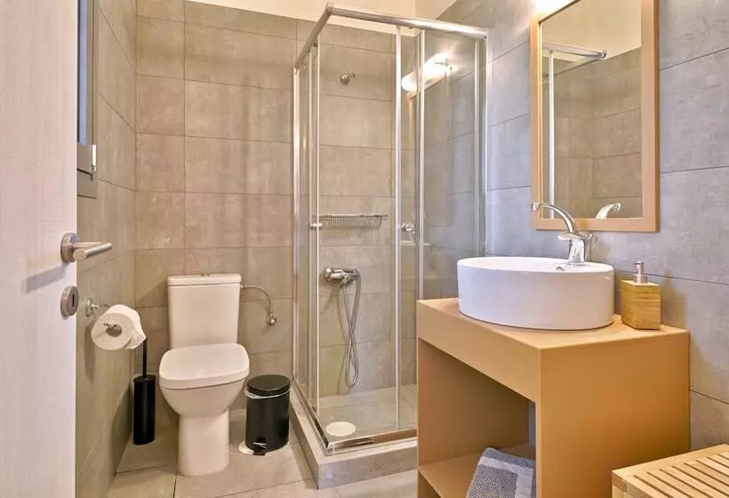 Hotelli Aegina Bed & Culture   B&b