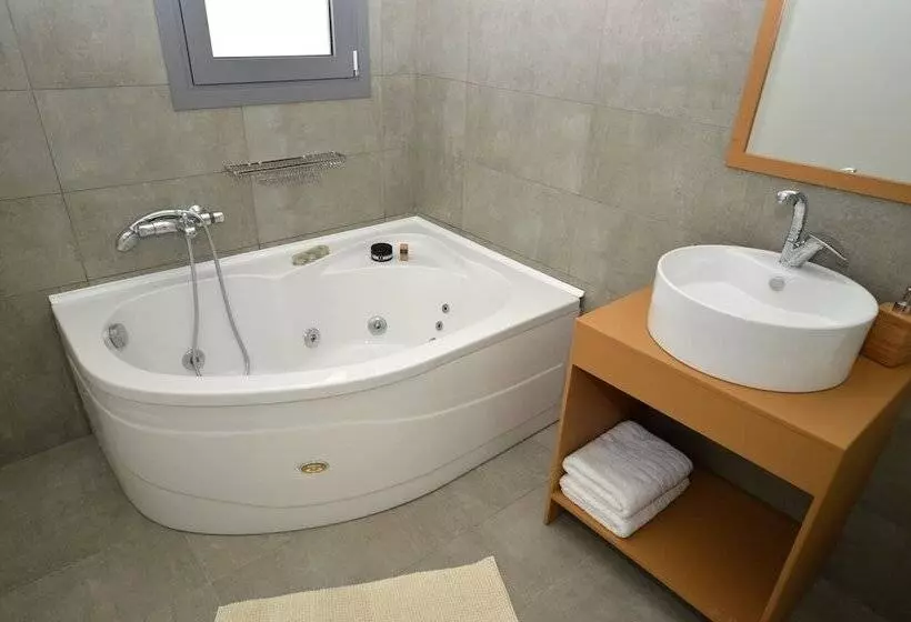 Hotelli Aegina Bed & Culture   B&b