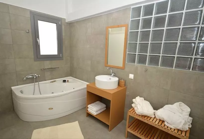 Hotelli Aegina Bed & Culture   B&b