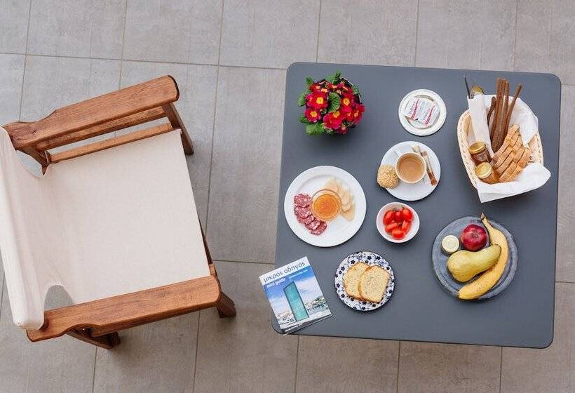 Отель Aegina Bed & Culture B&b