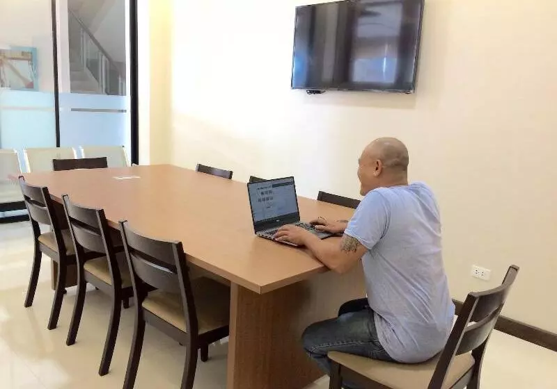 Hotelli Cresebo Mansion