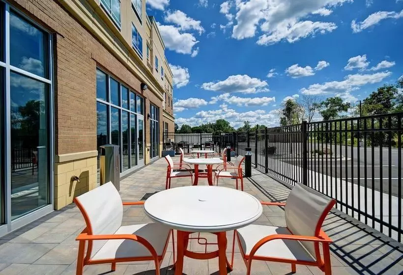 Hotelli Holiday Inn Grand Rapids North   Walker, An Ihg