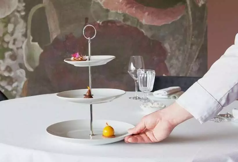 Hotelli Maison Tiegezh