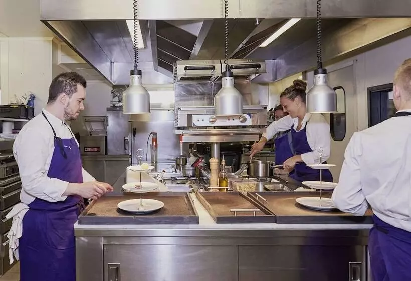 Hotelli Maison Tiegezh