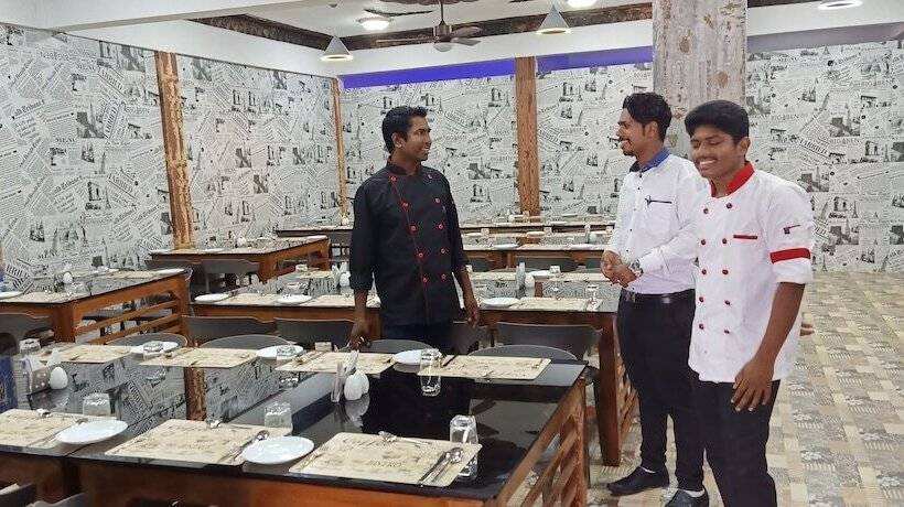 فندق Periyarmountainpalace