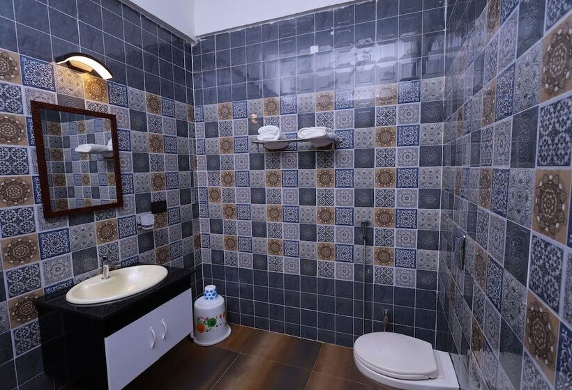 فندق Periyarmountainpalace