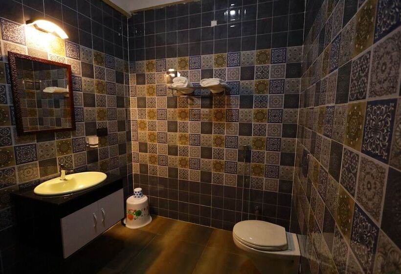 فندق Periyarmountainpalace