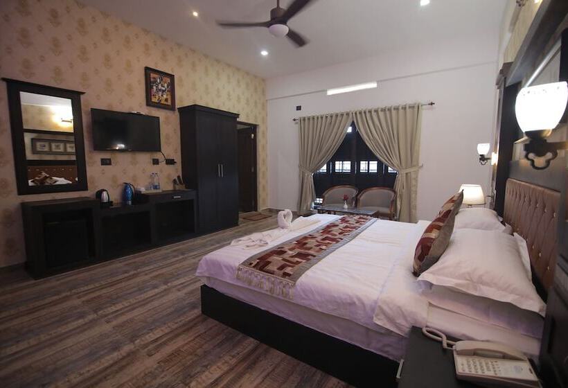 فندق Periyarmountainpalace