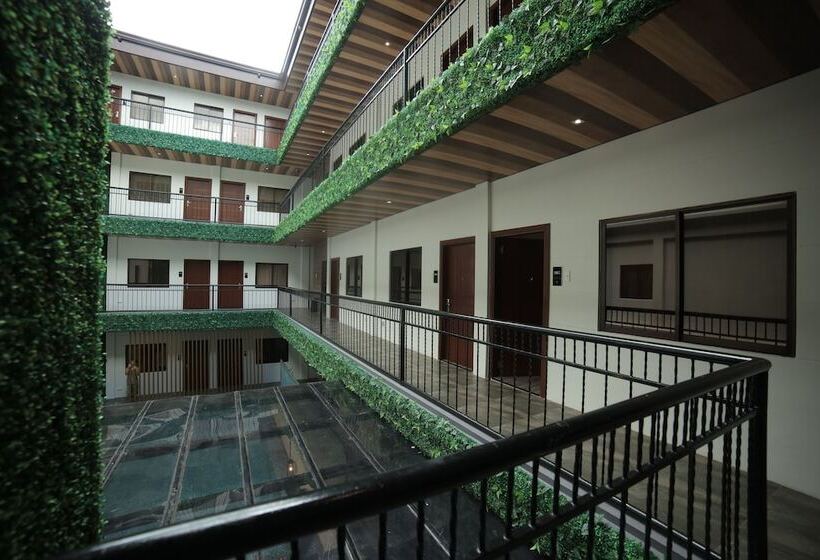 Surestay Plus Hotel By Best Western Ac Luxe Angeles City