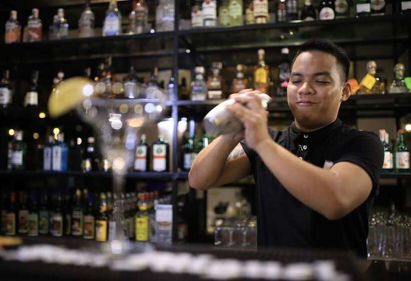 Surestay Plus Hotel By Best Western Ac Luxe Angeles City