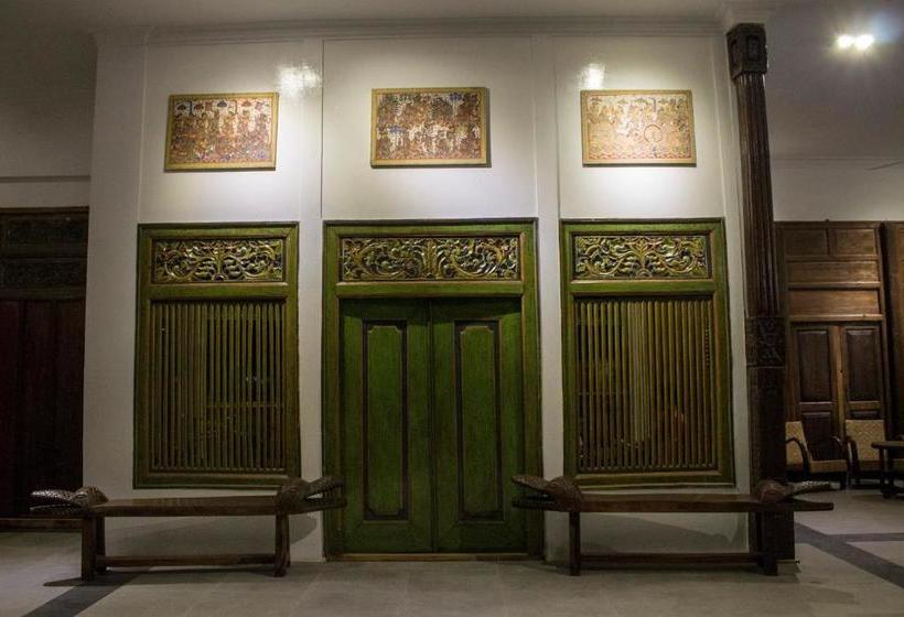 פנסיון Reddoorz Near Pantai Coastarina Batam