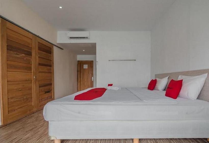 פנסיון Reddoorz Near Pantai Coastarina Batam