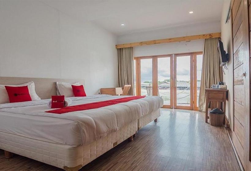 פנסיון Reddoorz Near Pantai Coastarina Batam