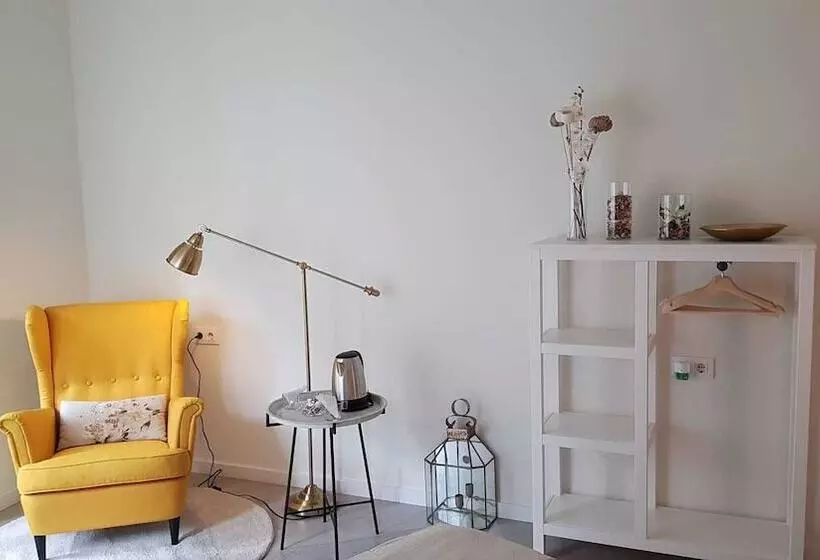 Isa Sevilla Suites