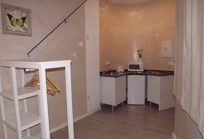 Isa Sevilla Suites
