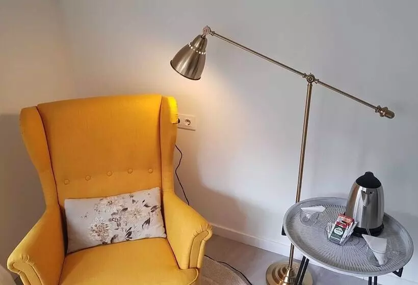 Isa Sevilla Suites