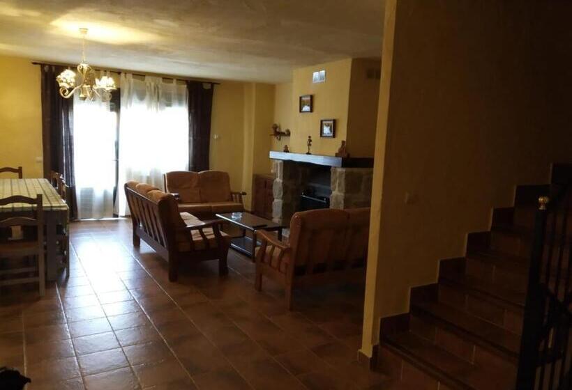 Viv. De Uso Turístico Fuente El Tejo   Casa Ana